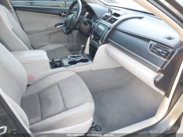 Photo 4 VIN: 4T1BD1FK8CU062363 - TOYOTA CAMRY HYBRID 