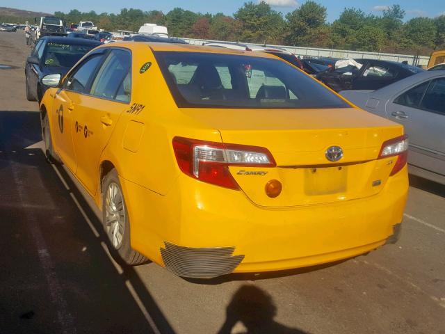 Photo 2 VIN: 4T1BD1FK8EU121625 - TOYOTA CAMRY HYBR 