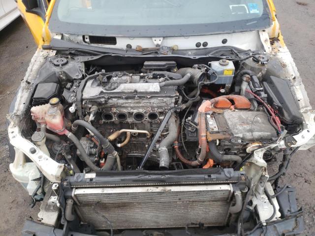 Photo 6 VIN: 4T1BD1FK8FU151631 - TOYOTA CAMRY HYBR 