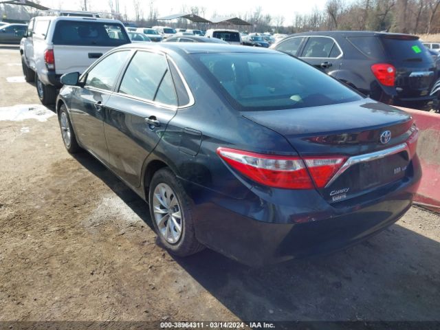 Photo 2 VIN: 4T1BD1FK8GU187031 - TOYOTA CAMRY HYBRID 