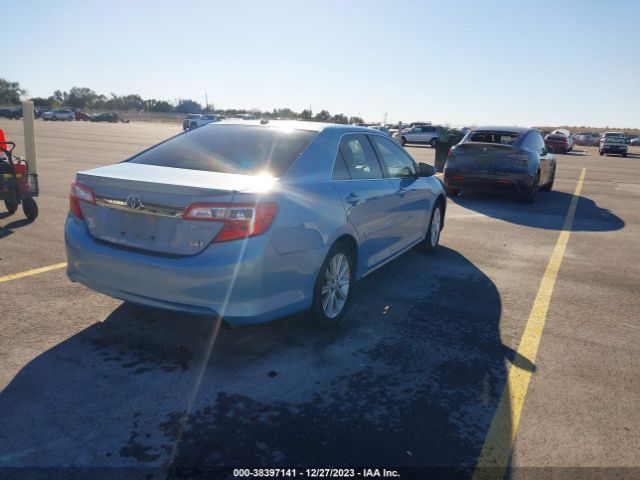 Photo 3 VIN: 4T1BD1FK9CU044986 - TOYOTA CAMRY HYBRID 