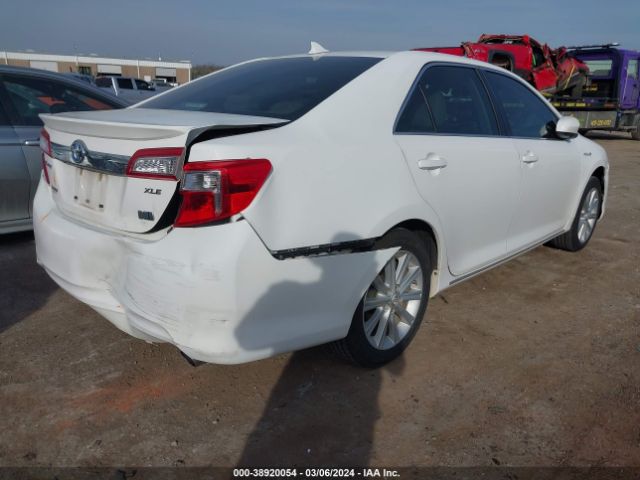 Photo 3 VIN: 4T1BD1FK9CU052411 - TOYOTA CAMRY HYBRID 