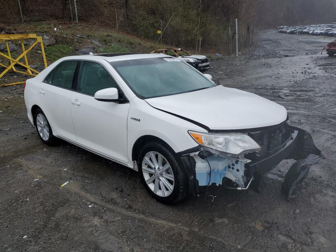 Photo 3 VIN: 4T1BD1FK9DU077746 - TOYOTA CAMRY 