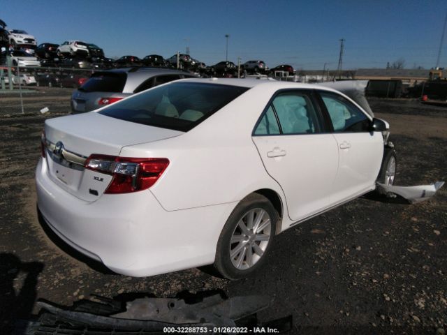 Photo 3 VIN: 4T1BD1FK9EU117096 - TOYOTA CAMRY HYBRID 