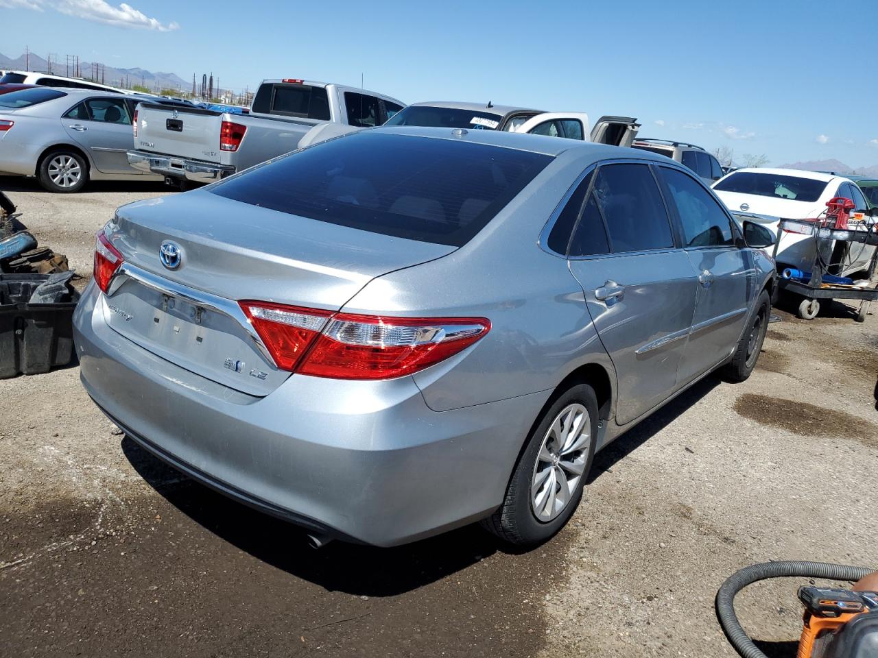 Photo 2 VIN: 4T1BD1FK9GU194036 - TOYOTA CAMRY 