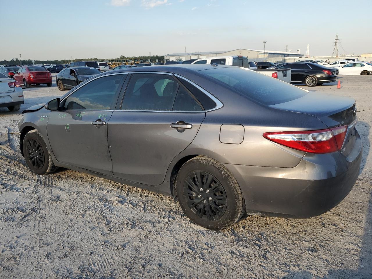 Photo 1 VIN: 4T1BD1FK9GU195512 - TOYOTA CAMRY 