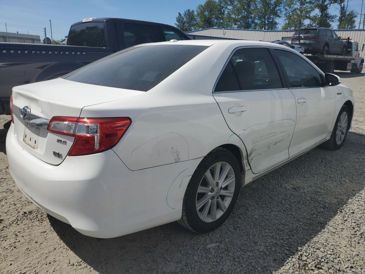 Photo 2 VIN: 4T1BD1FKXCU007414 - TOYOTA CAMRY 