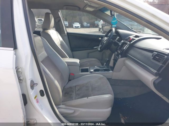 Photo 4 VIN: 4T1BD1FKXCU021877 - TOYOTA CAMRY HYBRID 