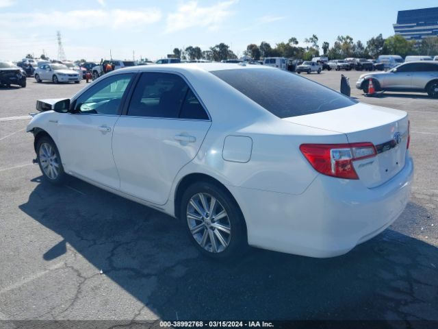 Photo 2 VIN: 4T1BD1FKXCU023600 - TOYOTA CAMRY HYBRID 