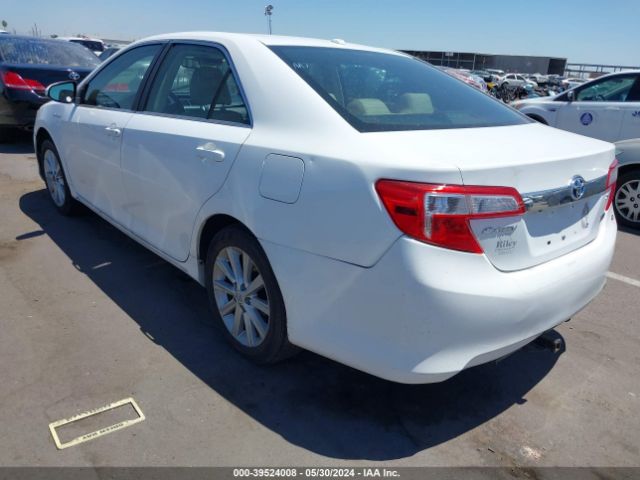 Photo 2 VIN: 4T1BD1FKXCU046682 - TOYOTA CAMRY 