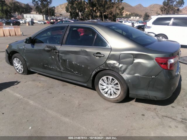 Photo 2 VIN: 4T1BD1FKXCU047900 - TOYOTA CAMRY HYBRID 