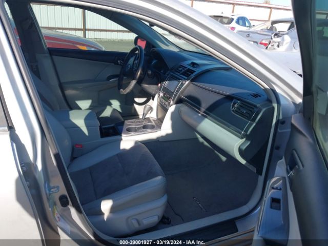 Photo 4 VIN: 4T1BD1FKXCU051736 - TOYOTA CAMRY HYBRID 