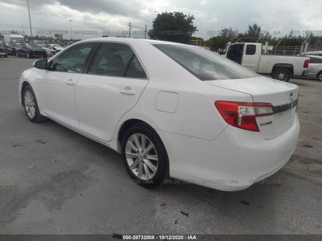 Photo 2 VIN: 4T1BD1FKXCU061165 - TOYOTA CAMRY HYBRID 