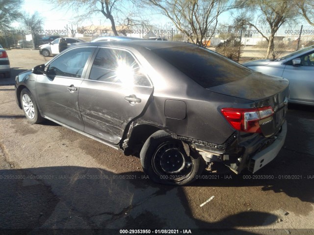 Photo 2 VIN: 4T1BD1FKXDU070014 - TOYOTA CAMRY HYBRID 