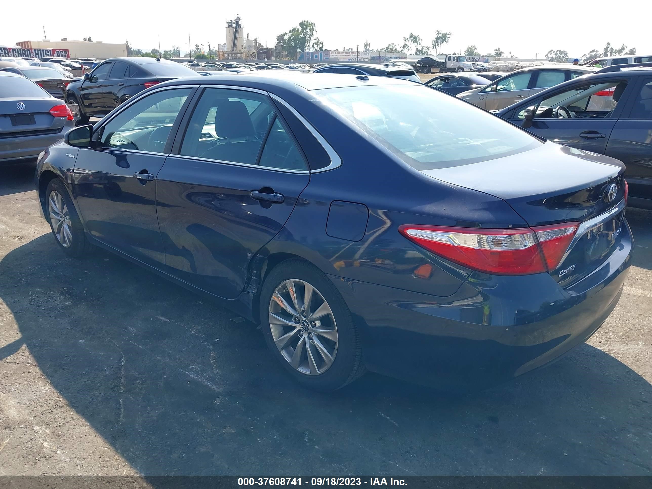 Photo 2 VIN: 4T1BD1FKXFU147516 - TOYOTA CAMRY 