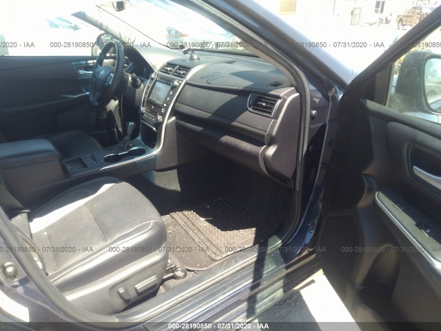 Photo 4 VIN: 4T1BD1FKXFU172755 - TOYOTA CAMRY HYBRID 