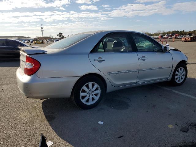 Photo 2 VIN: 4T1BE30K03U663347 - TOYOTA CAMRY LE 