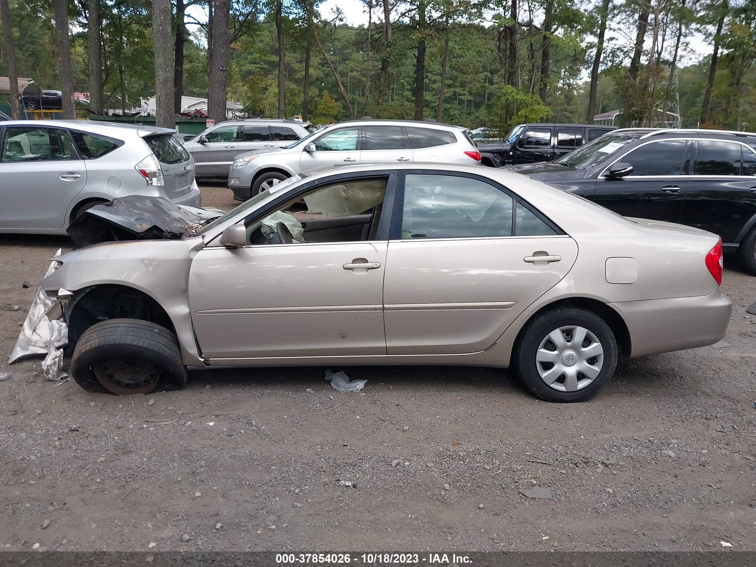 Photo 12 VIN: 4T1BE30K03U784007 - TOYOTA CAMRY 