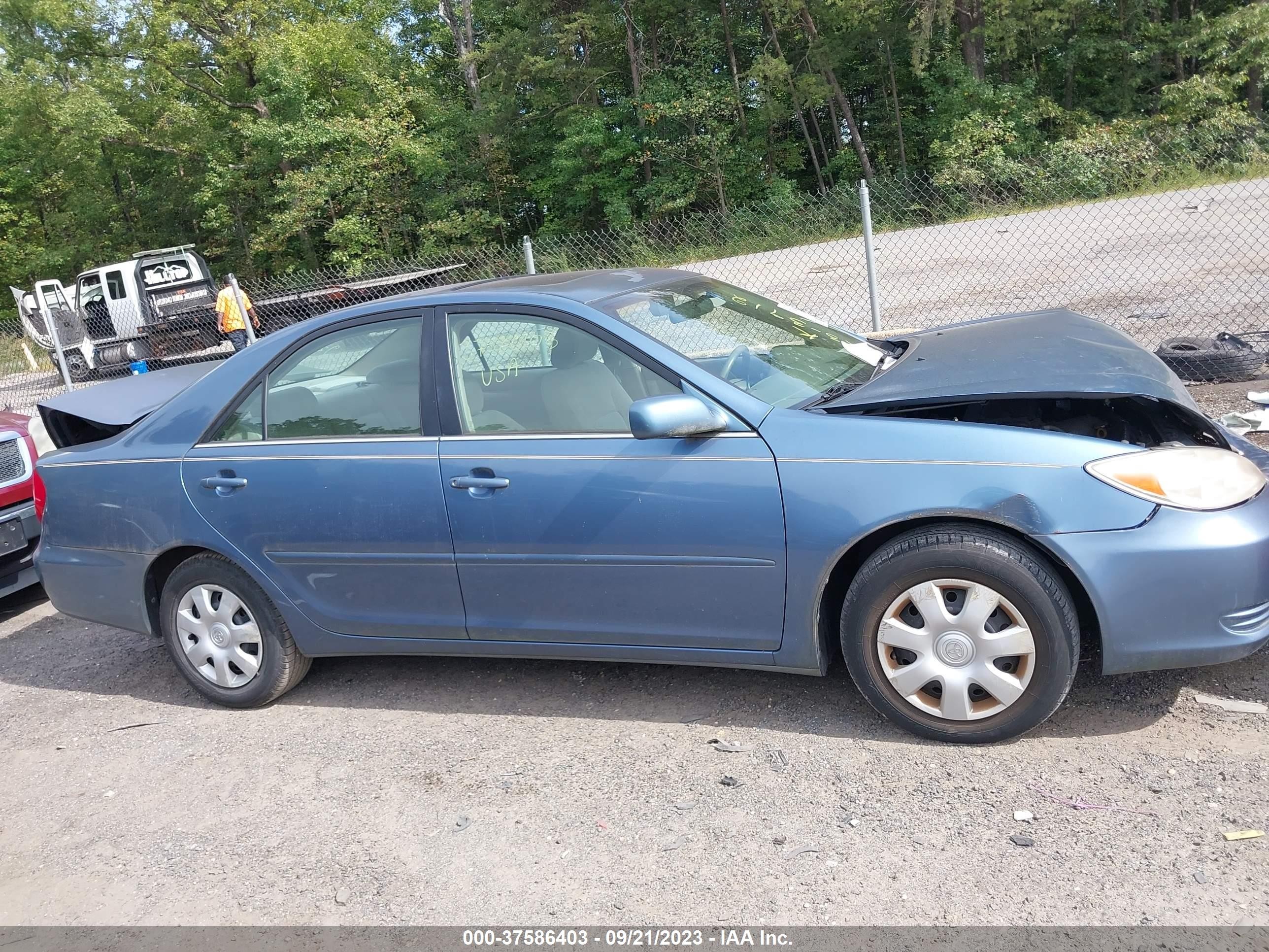 Photo 12 VIN: 4T1BE30K04U836592 - TOYOTA CAMRY 