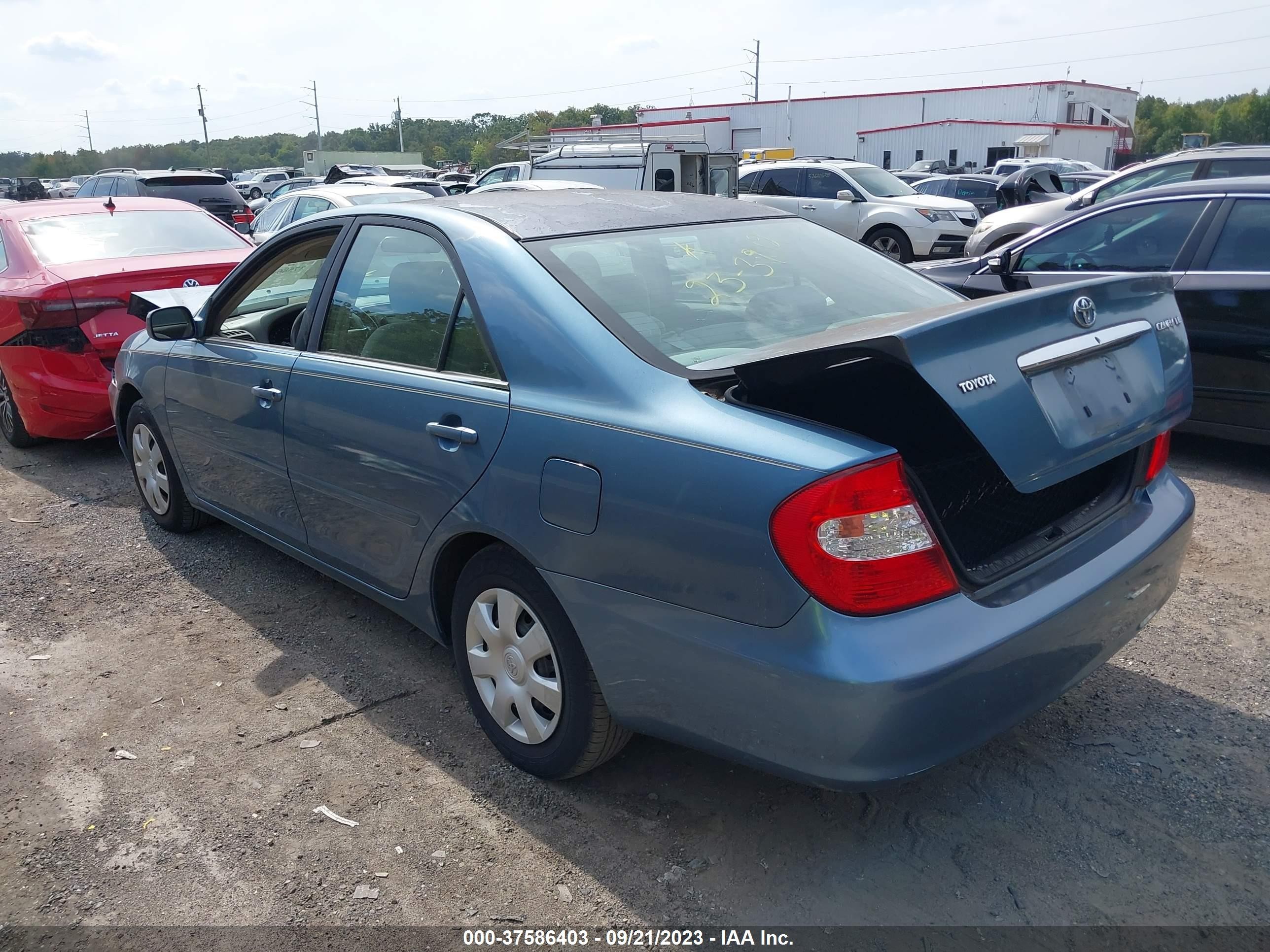 Photo 2 VIN: 4T1BE30K04U836592 - TOYOTA CAMRY 