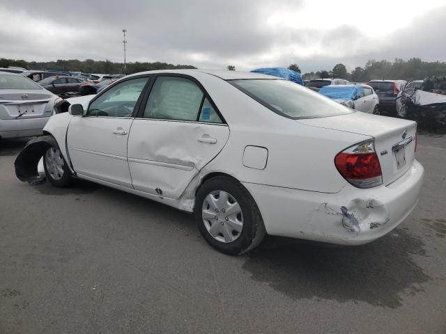 Photo 1 VIN: 4T1BE30K05U015803 - TOYOTA CAMRY 