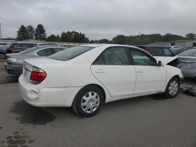 Photo 2 VIN: 4T1BE30K05U015803 - TOYOTA CAMRY 