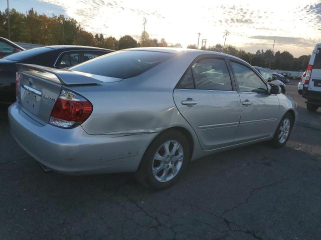 Photo 2 VIN: 4T1BE30K05U409625 - TOYOTA CAMRY LE 