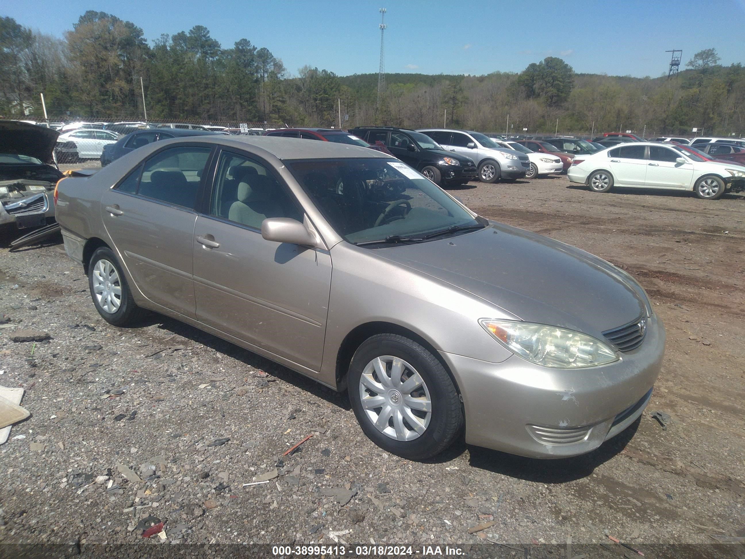 Photo 0 VIN: 4T1BE30K05U424237 - TOYOTA CAMRY 