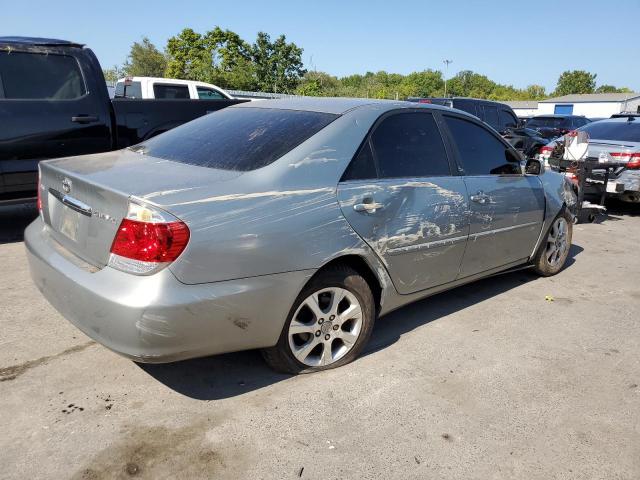 Photo 2 VIN: 4T1BE30K05U517811 - TOYOTA CAMRY LE 