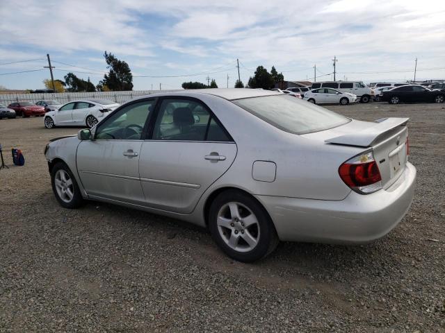 Photo 1 VIN: 4T1BE30K05U981715 - TOYOTA CAMRY 