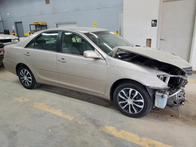 Photo 3 VIN: 4T1BE30K14U379291 - TOYOTA CAMRY LE 