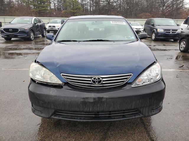 Photo 4 VIN: 4T1BE30K15U023781 - TOYOTA CAMRY LE 