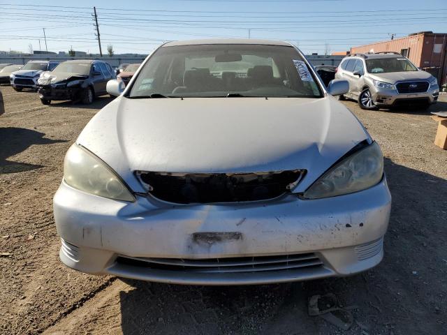 Photo 4 VIN: 4T1BE30K15U026776 - TOYOTA CAMRY LE 