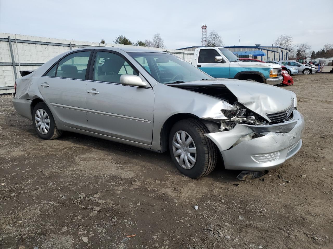 Photo 3 VIN: 4T1BE30K15U100391 - TOYOTA CAMRY 