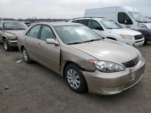 Photo 3 VIN: 4T1BE30K15U516831 - TOYOTA CAMRY 