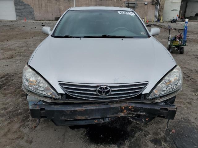 Photo 4 VIN: 4T1BE30K15U532222 - TOYOTA CAMRY LE 