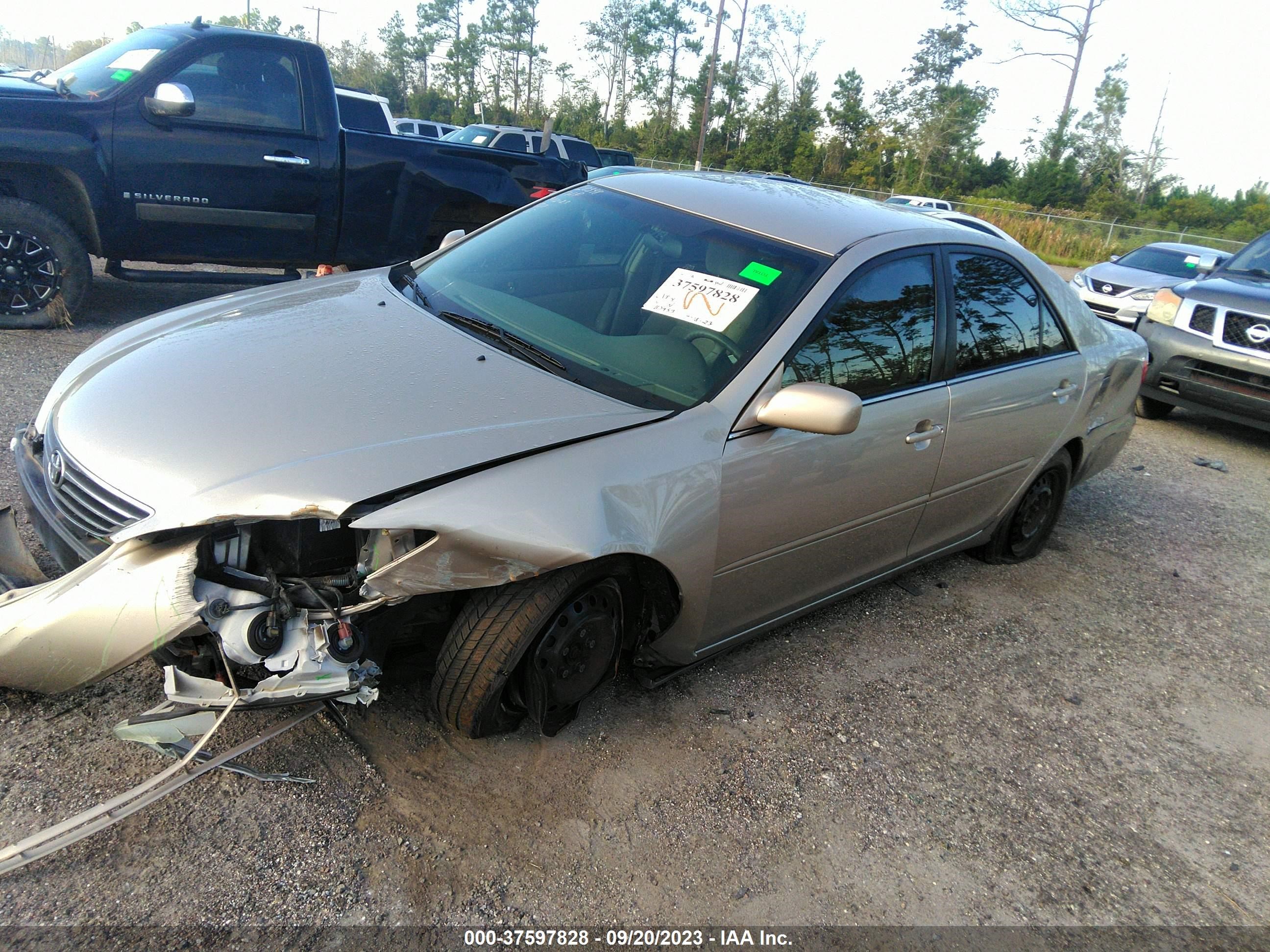 Photo 1 VIN: 4T1BE30K15U580514 - TOYOTA CAMRY 