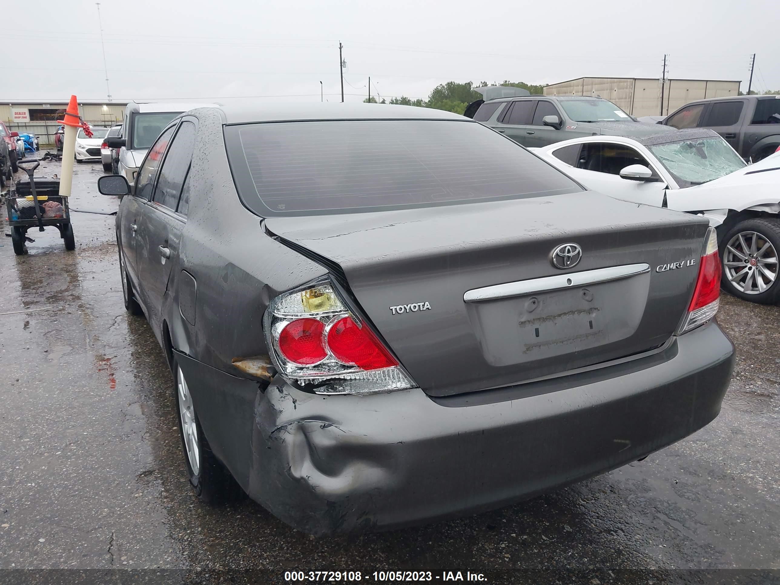 Photo 2 VIN: 4T1BE30K16U661451 - TOYOTA CAMRY 