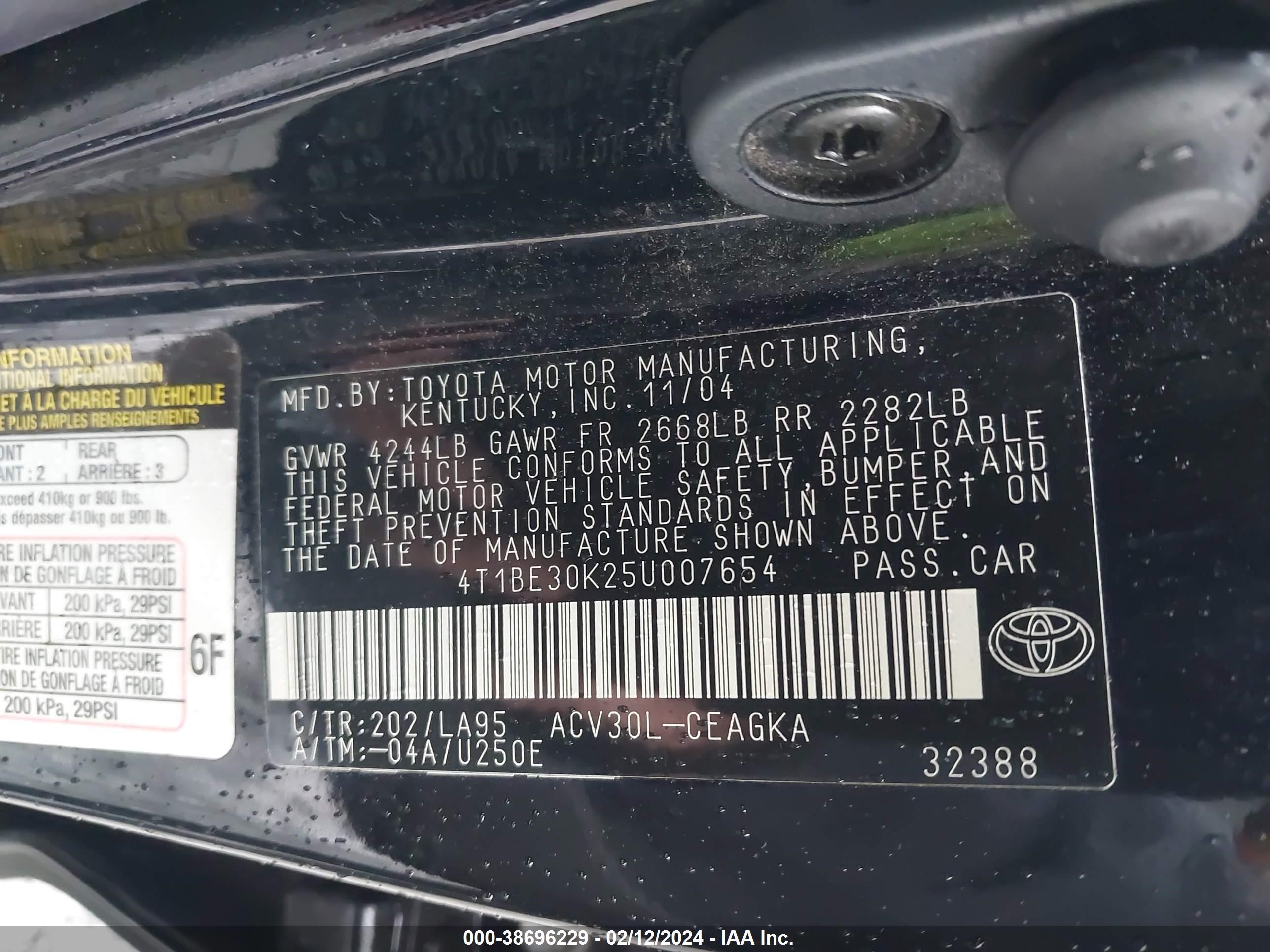 Photo 8 VIN: 4T1BE30K25U007654 - TOYOTA CAMRY 