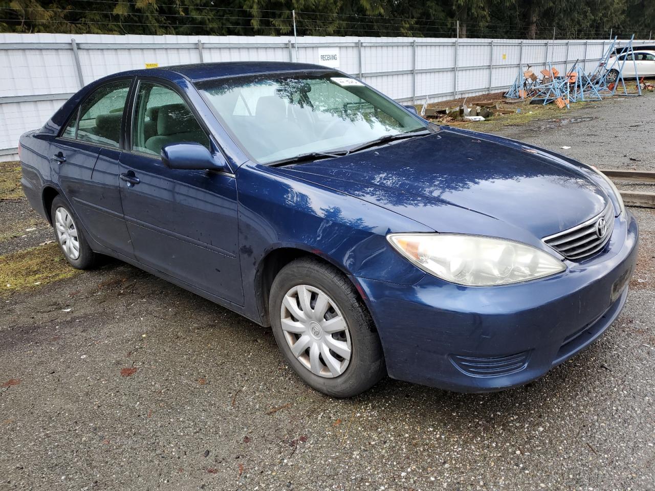 Photo 3 VIN: 4T1BE30K25U408976 - TOYOTA CAMRY 