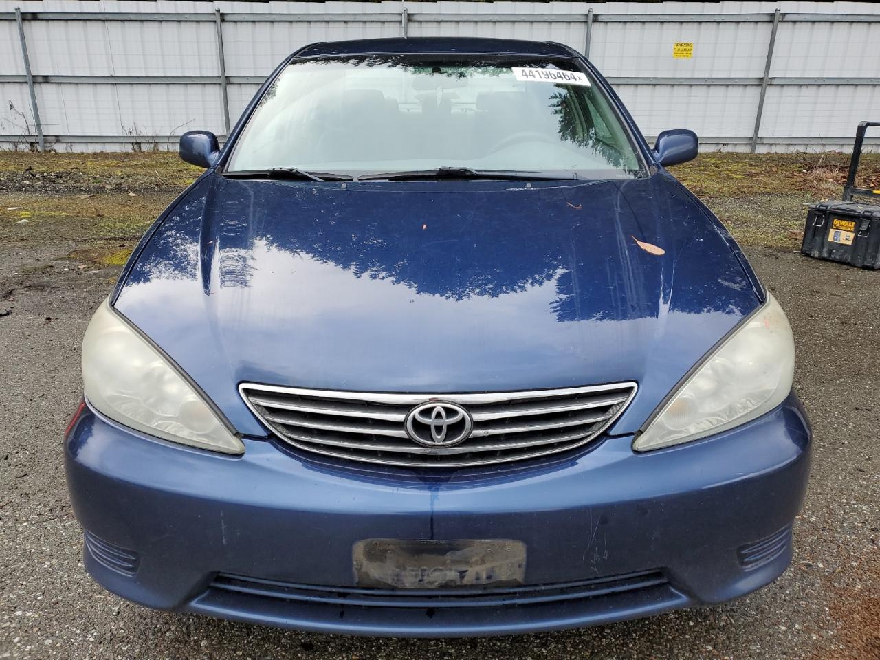 Photo 4 VIN: 4T1BE30K25U408976 - TOYOTA CAMRY 