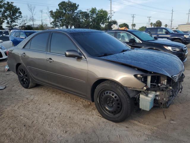 Photo 3 VIN: 4T1BE30K25U971333 - TOYOTA CAMRY LE 