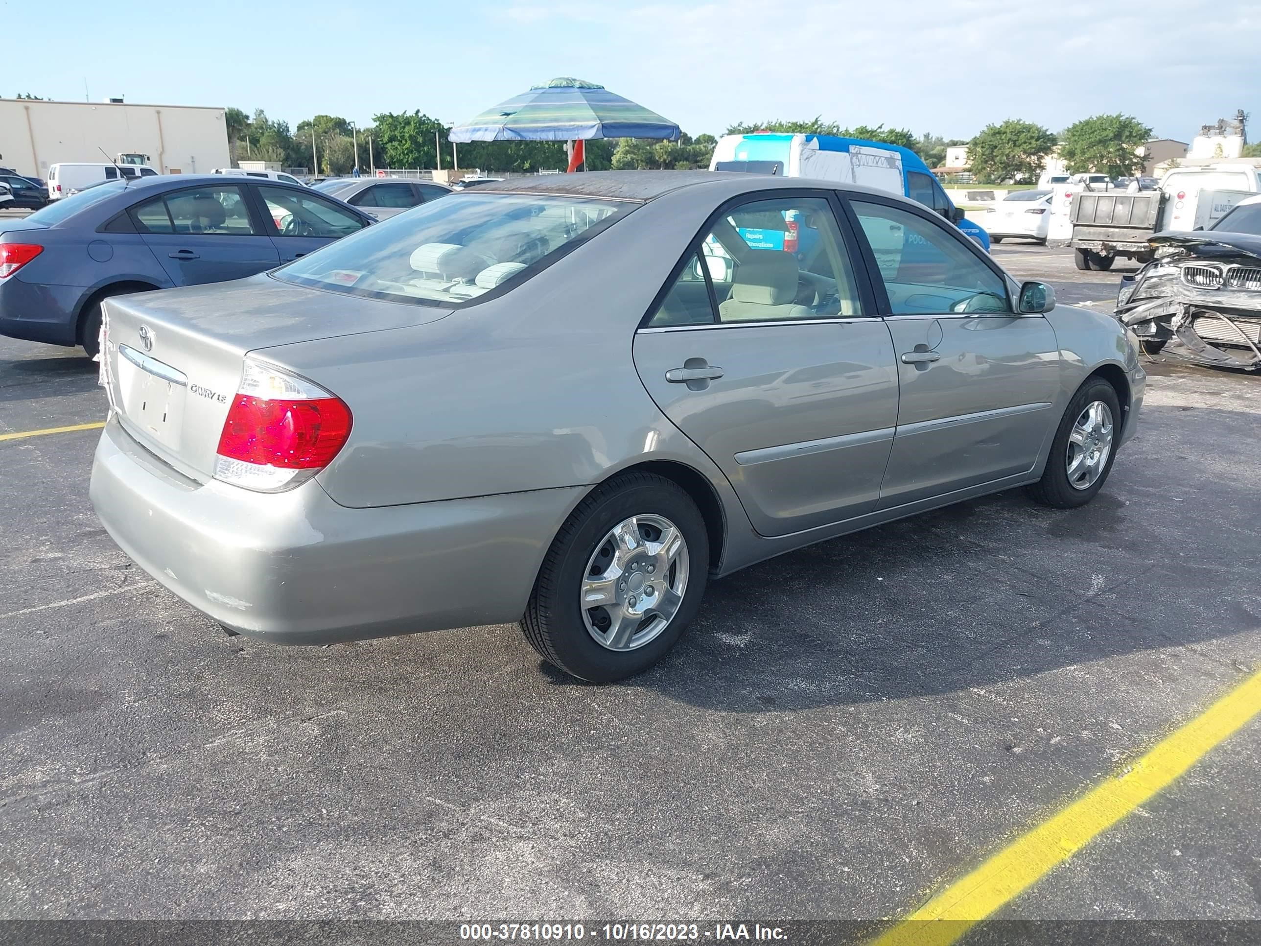 Photo 3 VIN: 4T1BE30K26U648174 - TOYOTA CAMRY 