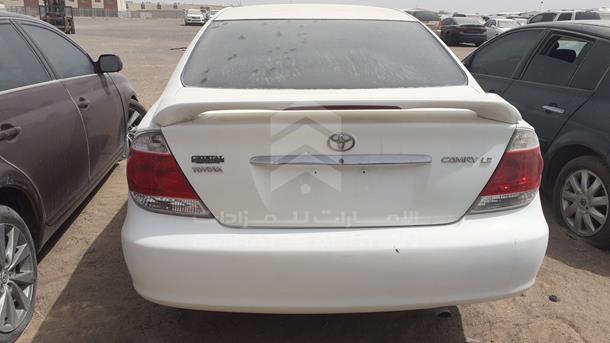 Photo 4 VIN: 4T1BE30K26U680042 - TOYOTA CAMRY 