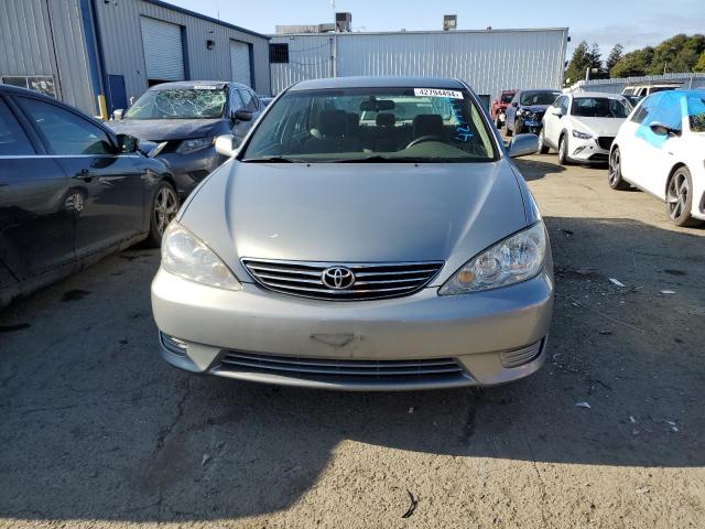 Photo 4 VIN: 4T1BE30K26U689579 - TOYOTA CAMRY 