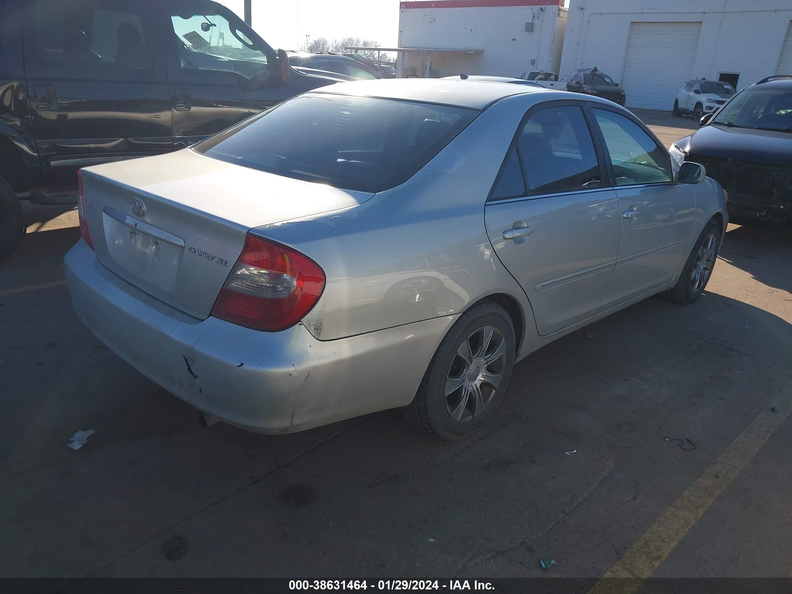 Photo 3 VIN: 4T1BE30K33U254100 - TOYOTA CAMRY 