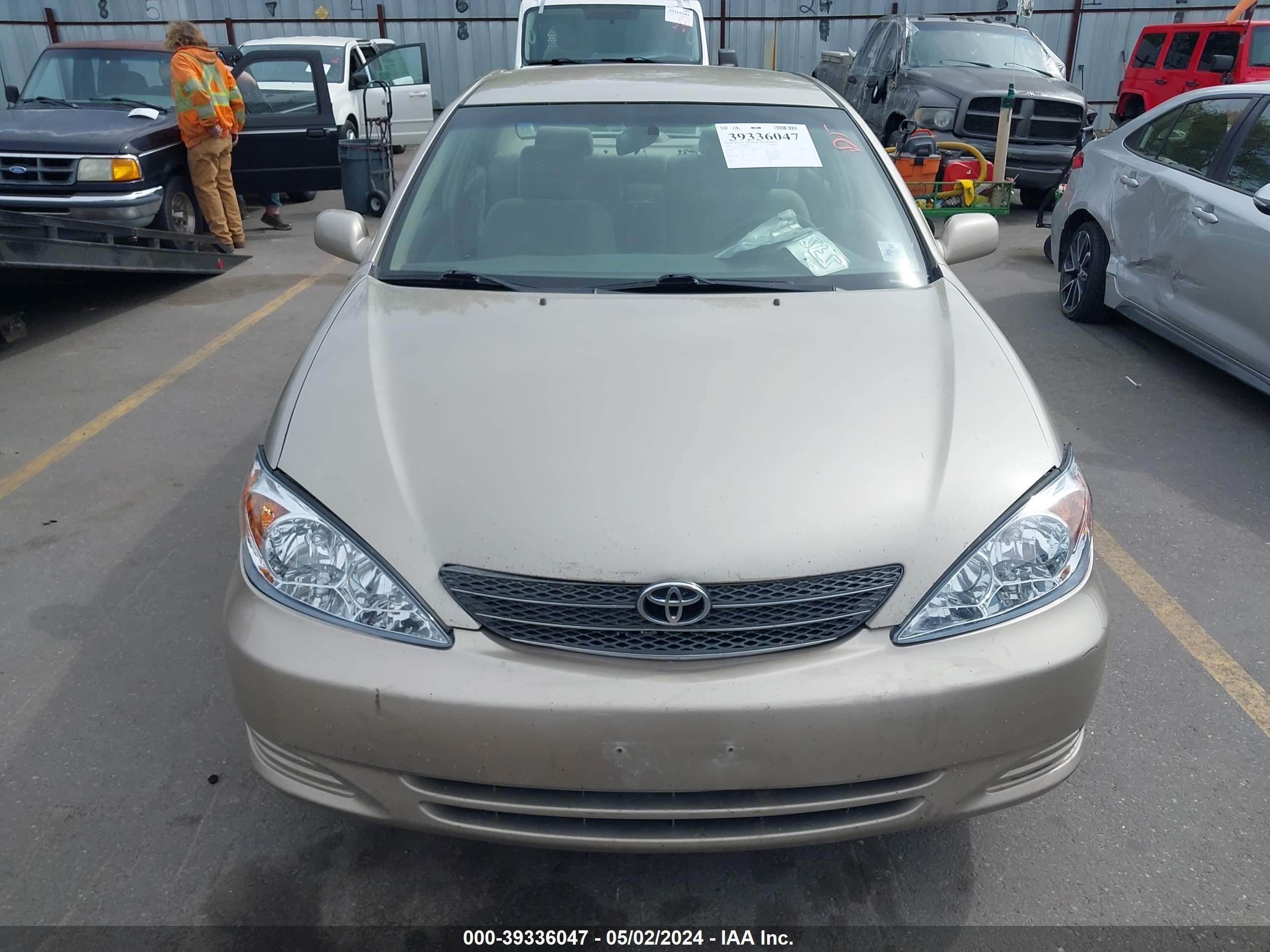 Photo 11 VIN: 4T1BE30K33U743919 - TOYOTA CAMRY 