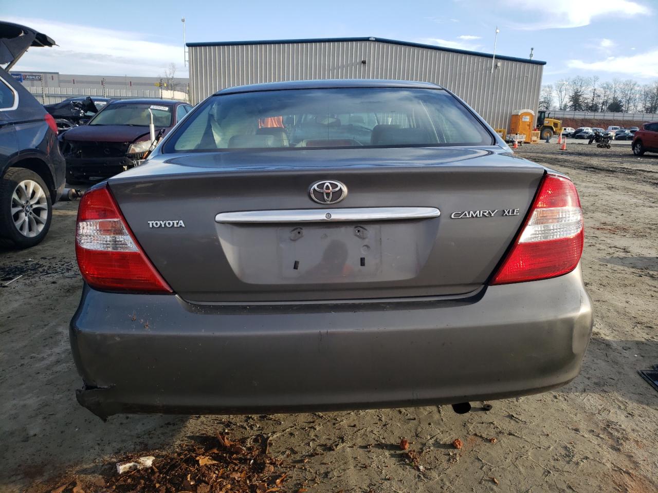 Photo 5 VIN: 4T1BE30K34U932023 - TOYOTA CAMRY 