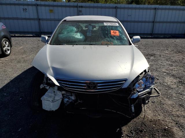 Photo 4 VIN: 4T1BE30K35U071573 - TOYOTA CAMRY 