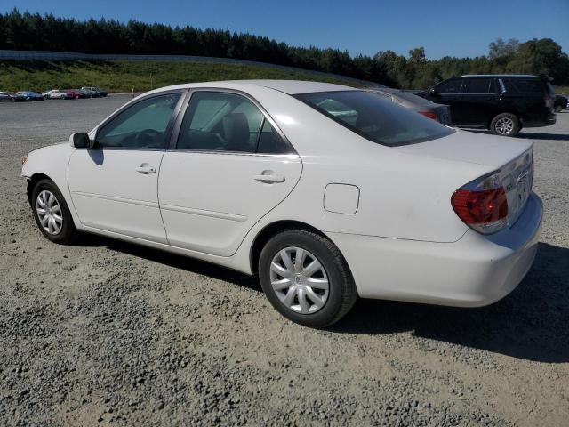 Photo 1 VIN: 4T1BE30K35U427326 - TOYOTA CAMRY LE 